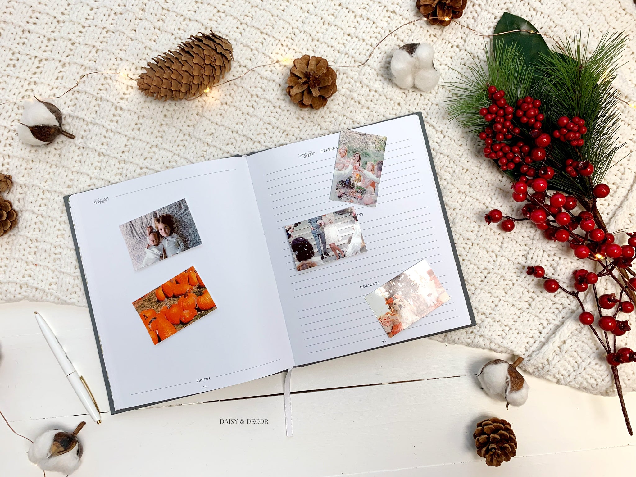 Christmas Memories Journal - Holly Red - SIGN UP FOR RESTOCK! – Daisy and  Decor